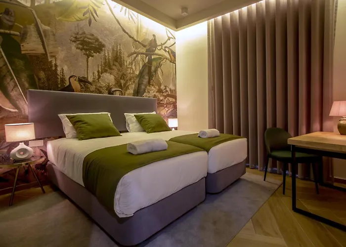 Jacarandá 4*